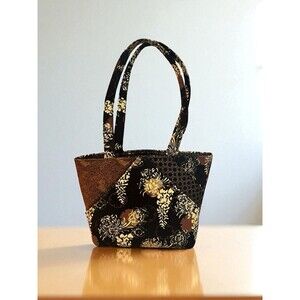 Handmade Towne Pattern Fabric Purse with Acrylic Base Zip Close Pockets Padded